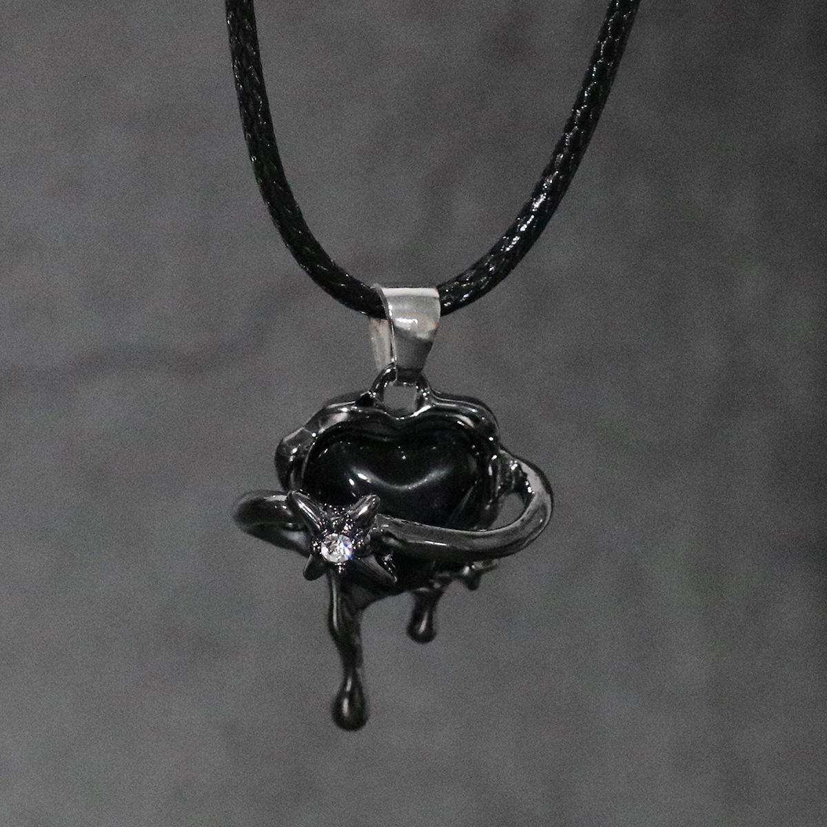 

Alloy Drip Oil, Millennium Spice Girls Wind Strap Love, Liquid Love, One Eye, Cross Pendant Necklace