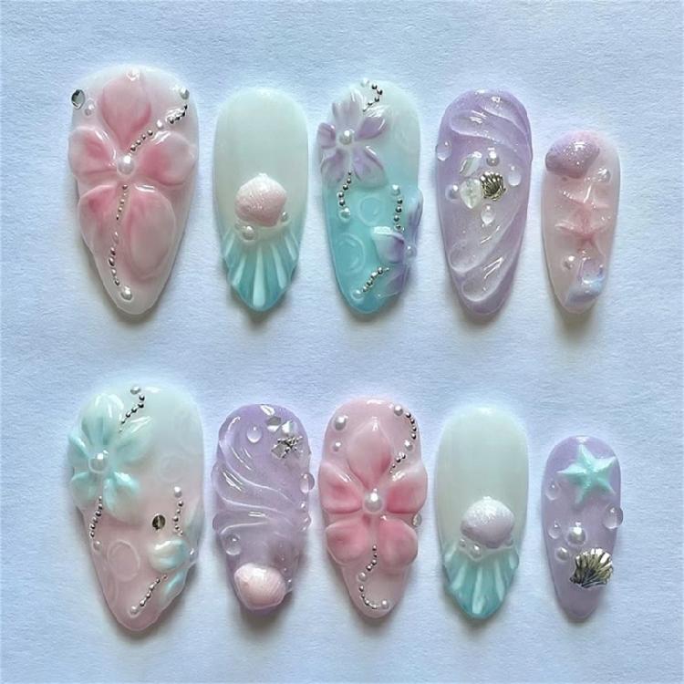 

Instants Glamours 24PCS False Nail Set Featuring 3D Seashells Rhinestones Artwork Gradient Holographics Finish Reusable Press On Nail Multi Sizes 1