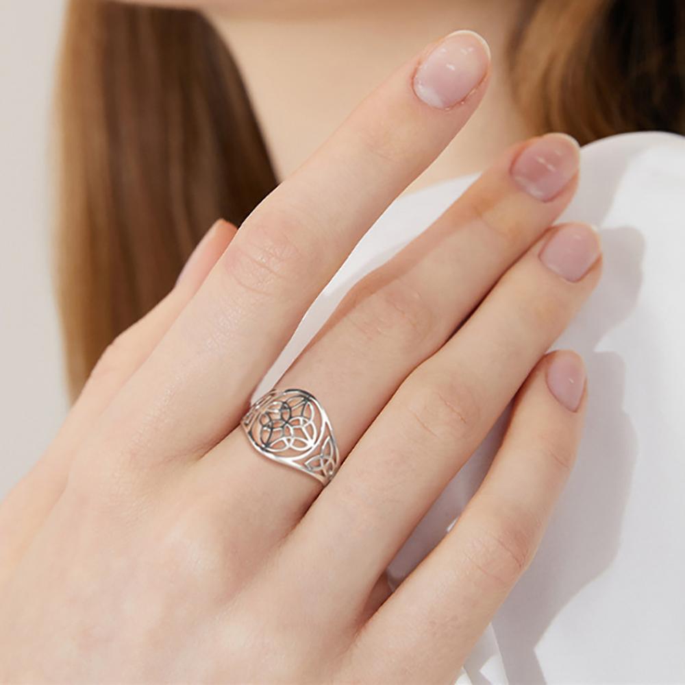 Skyrim Vintage Celtics Knot Rings Women Men Stainless Steel Geometric Ring Witchcraft Amulet Jewelry Gift for Mother Lover