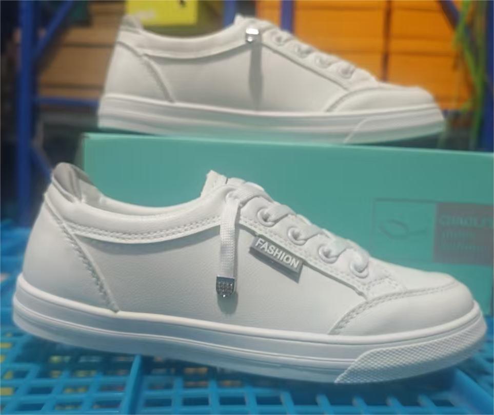 Fashion Women's Vulcanize Shoes Casual Breathable Sneakers Spring Summer Solid Color Mesh Sports Footwear Fashion Women White Trainers