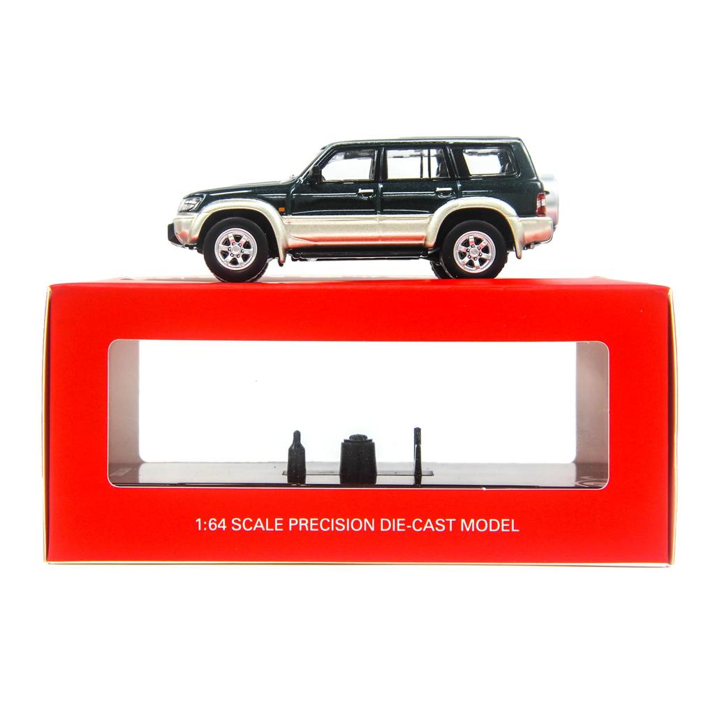 PAUDI MODEL scale diecast Nissan Patrol Y61 1998 Green model car 1/64