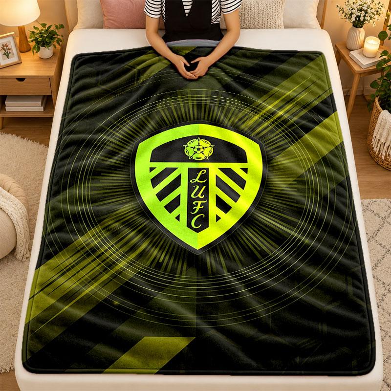 Flannel BlanketLeeds United Warm Soft Throw Blanket for Indoor Sofa Bed Living Room Use