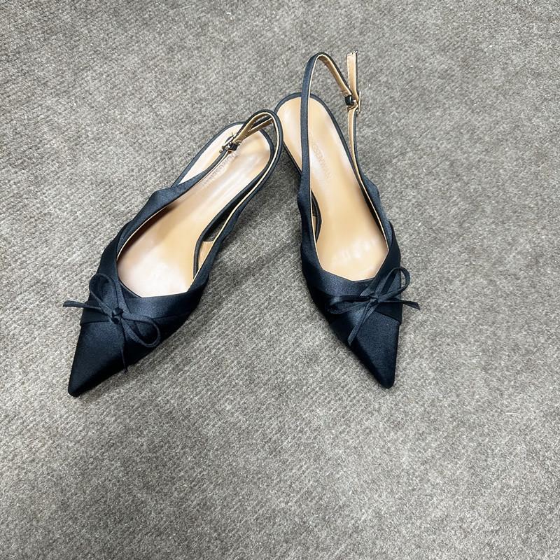 

Сладкий темперамент с бантом элегантный острый носок тонкий каблук высокие каблуки завышенные тонкий носок крутые шлепанцы 40