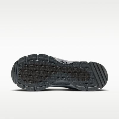 Nike Zoom Vomero 5 Roam Metallic Platinum