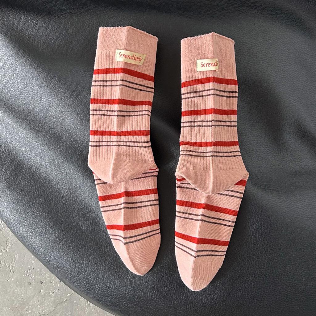 Female Autumn and Winter New Product Cloth Label Stripe Color Bump All Build Pile Pile Cotton Socks