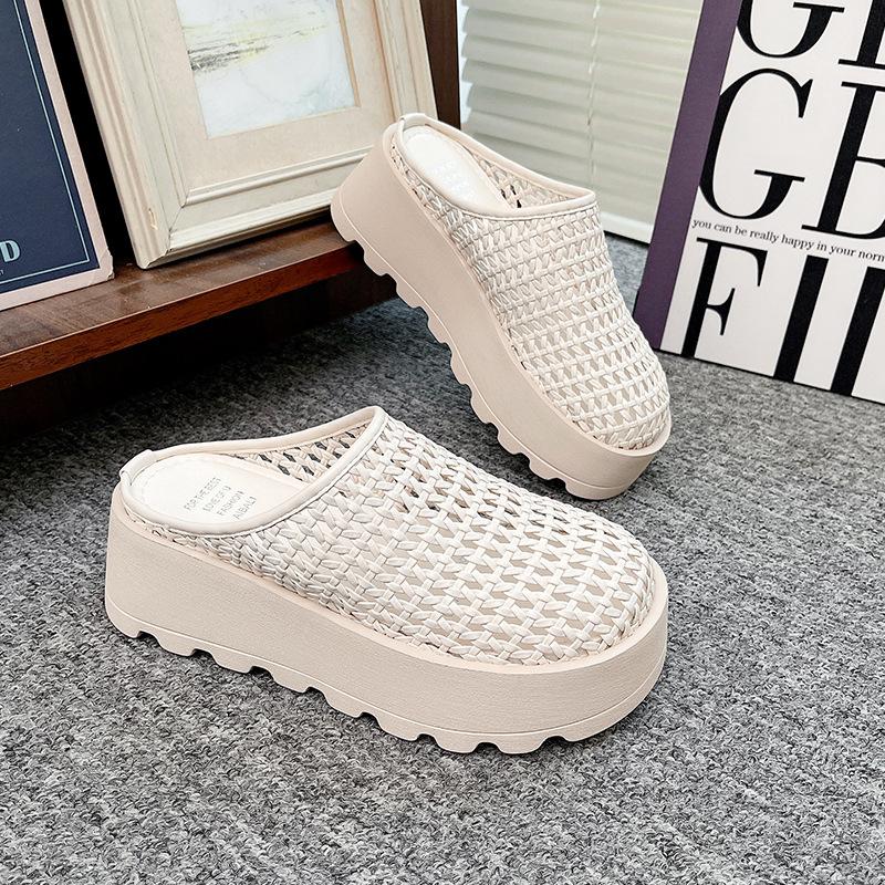 Fashion Fashion Casual Women Shoes Summer New Round Toe Flat Shoes Thick Soled Non Slip Women's Slippers Comfor Simple Women's Sandals