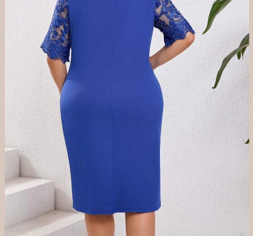Dámské koktejlové šaty plus size slim s vyšívanou krajkovou stříží