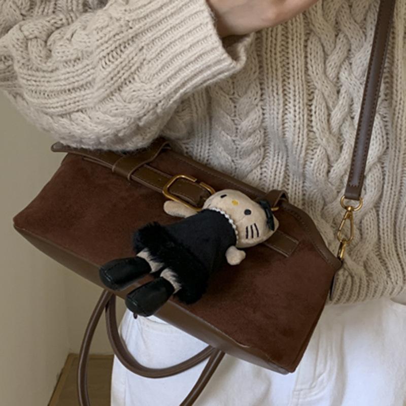 Korean version of retro niche suede underarm bag women's 2025 autumn foreign style casual work commuting shoulder handbag