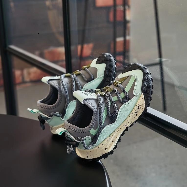 Boys' shoes 2025 new autumn tide brand children's mountaineering shoes spring and autumn middle-aged and older children's sports running shoes girls