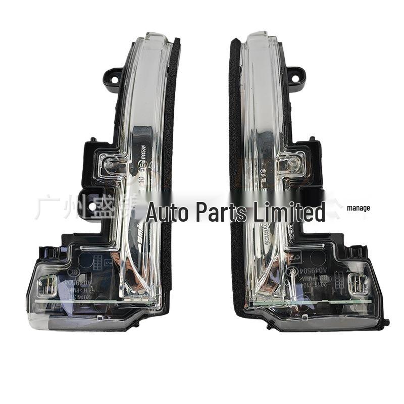 

LR027946 LR027945 Фонарь зеркала заднего вида для Land Rover Discovery 4, Range Rover/Sport/Evoque. Right Side Mirror Light