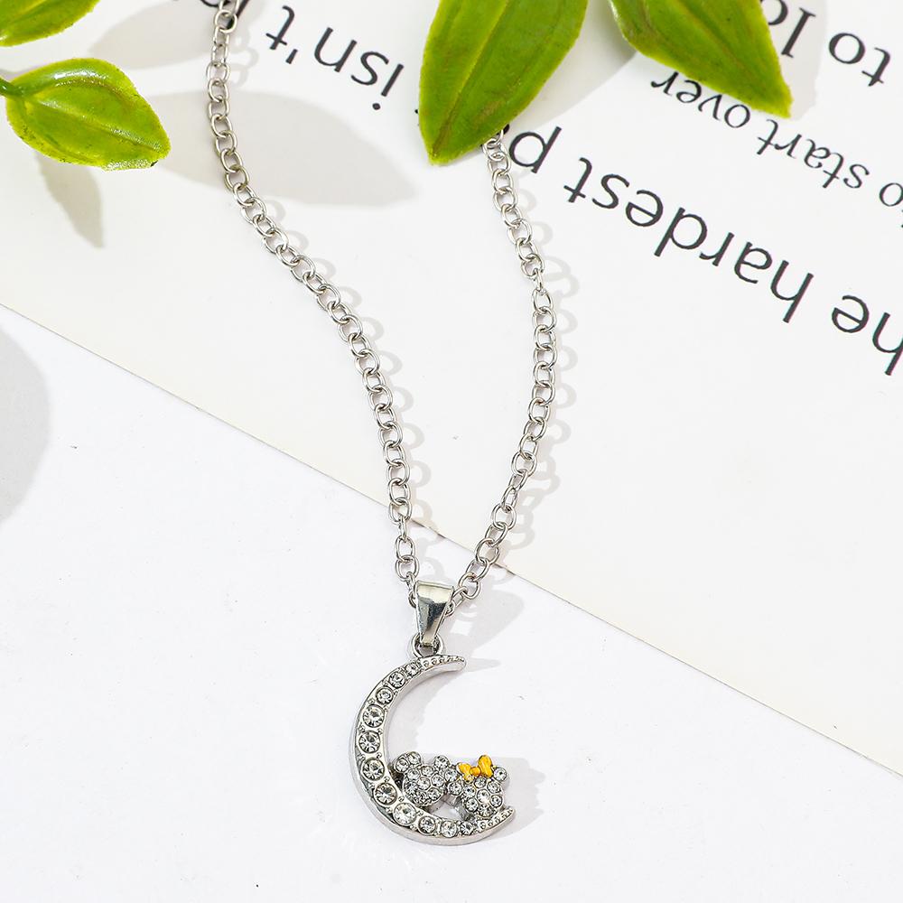 Classic Anime Necklace Creative Fashion Neckchain For Friends Jewelry Accessory Gifts
