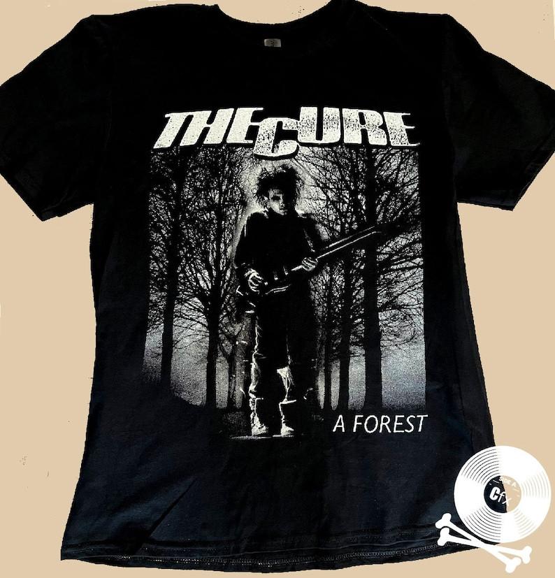 Vintage The Cure A Forest TShirt Gothic Rock Band Tee Robert Smith PA6907 M