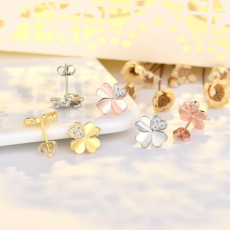 Earrings Inlaid with Diamond Four-leaf Clover Fashionable Earrings for Women