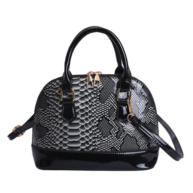 

Fashionable Hand-held Shell Bag for Commuting and Casual Wear, Single Shoulder Crossbody Bag чёрный