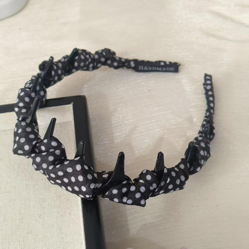 Luxury Rhinestone Star & Butterfly Non-Slip Headband for Women 2025 - Perfect for Outings and Hair Control