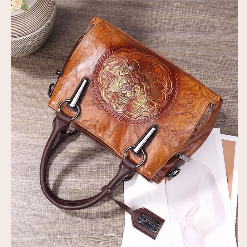 Vintage Chinese Style Shoulder Crossbody Bags for Women Embossing Print Tote Bags Large Capacity Multi-Pocket Soft Handbags