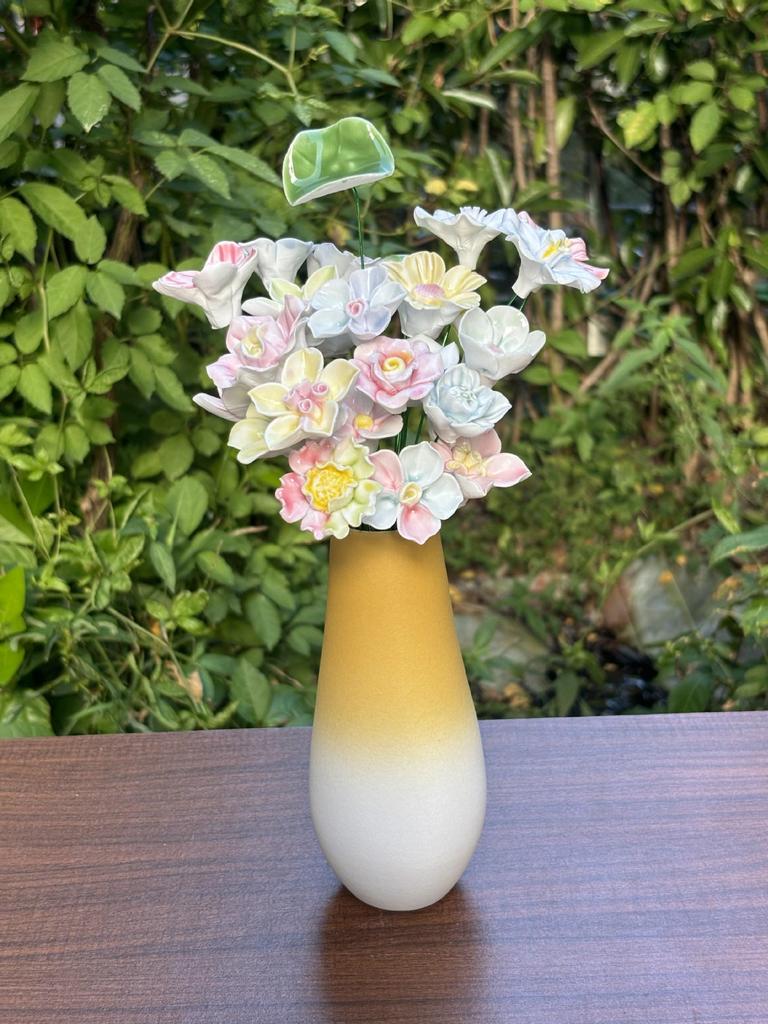 Handmade High-Temperature Ceramic Flower Bouquet Ornament