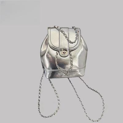 Zaino di nicchia per blogger coreani 2025 nuovo zaino piccolo premium con catena argento borsa da viaggio donna stile Ins
