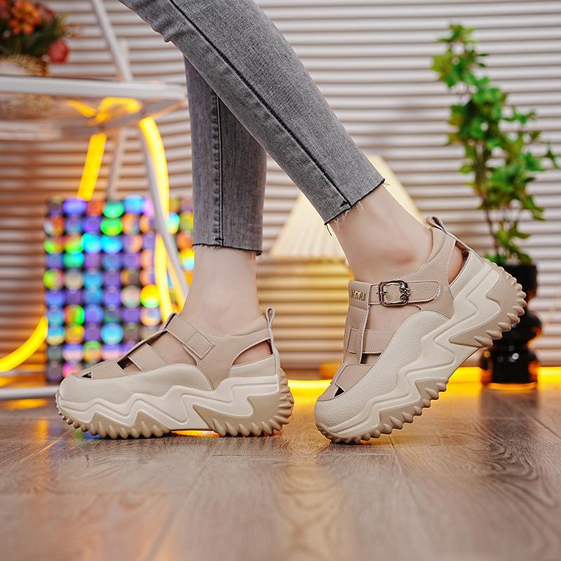 

8817 inner height increase 7 dad shoes women, summer new versatile thick sole hollow 38