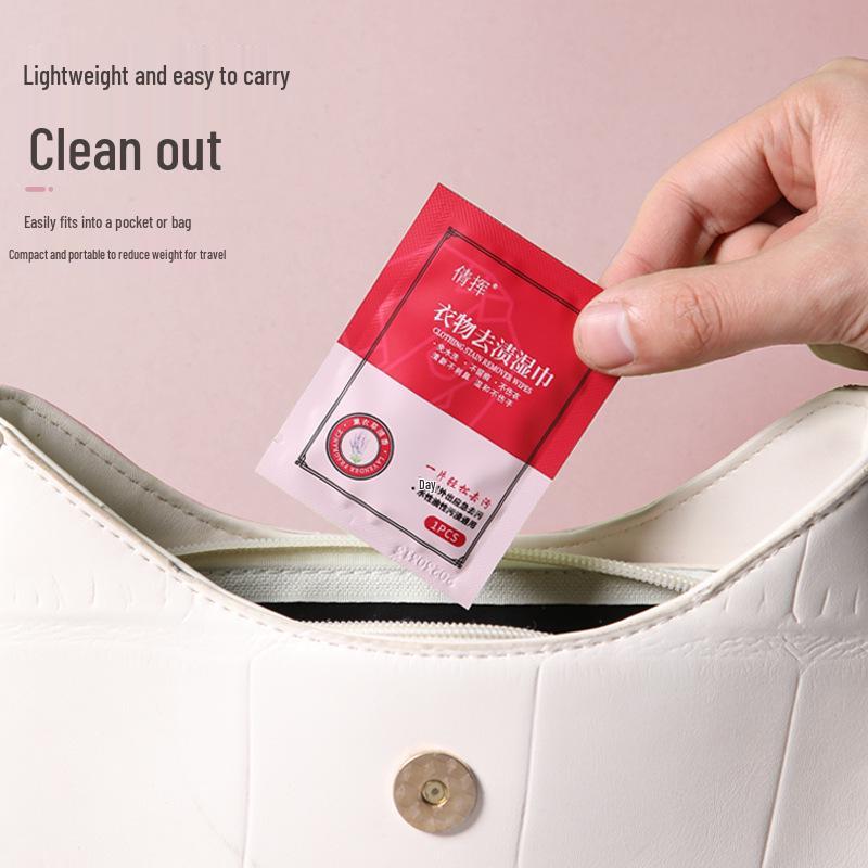 Instant Down Jacket Stain Remover Wipes: Hand-Free, Individually Packaged, One Wipe Clean.