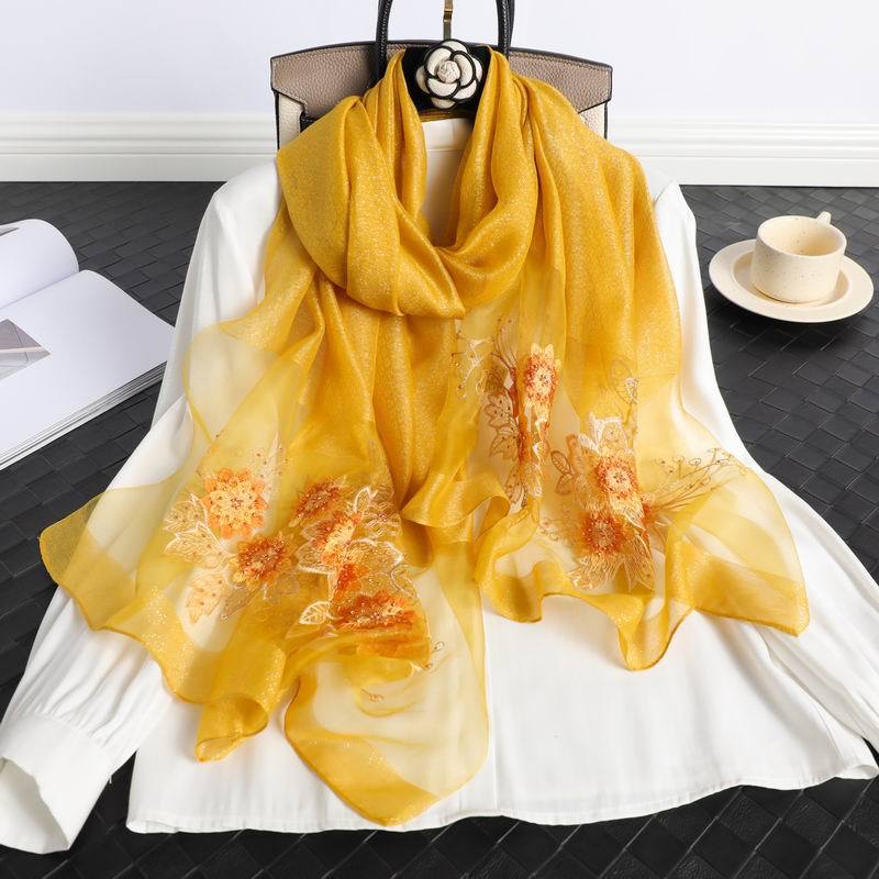 Beach Stoles Headscarf Women Scarf Silk Wool Embroidery Floral Female Thin  New Foulard Bufanda Hijab Shawls Wraps Pashmina