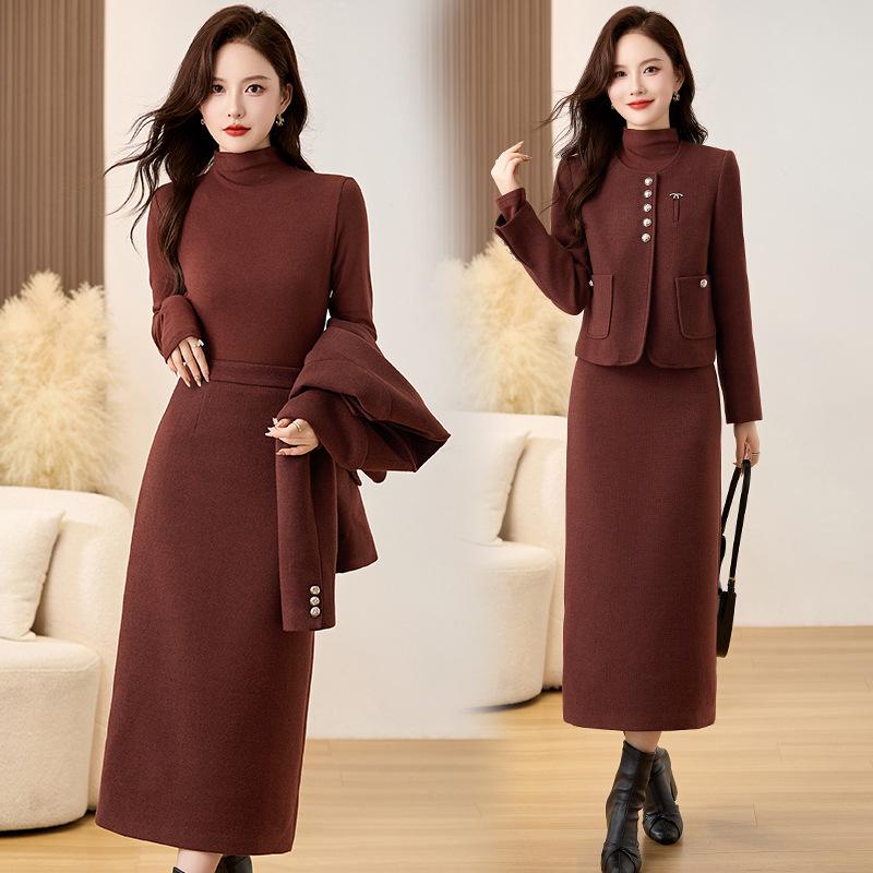2025 Spring Women's Fashionable Three-Piece Set: Base Shirt, Vest, and Half Skirt (ME1866)