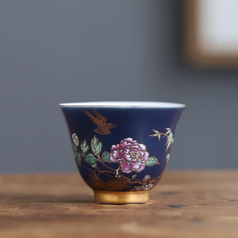 Sky Blue Gold-Accented Small Teacup Set for Home, Personalized Kung Fu Tea Tasting, Six-Cup Gift Box for Gifting.