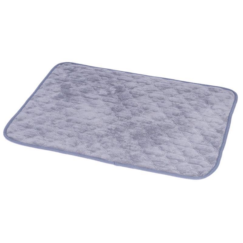 Reusable Plush Pet Urine Pads: Waterproof and Washable for Cats and Dogs.