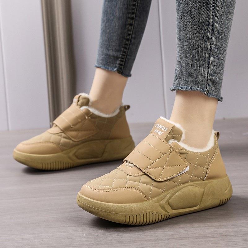 Black sneakers women's autumn and winter leather surface waterproof 2025 new casual non-slip work shoes kitchen work is not tired