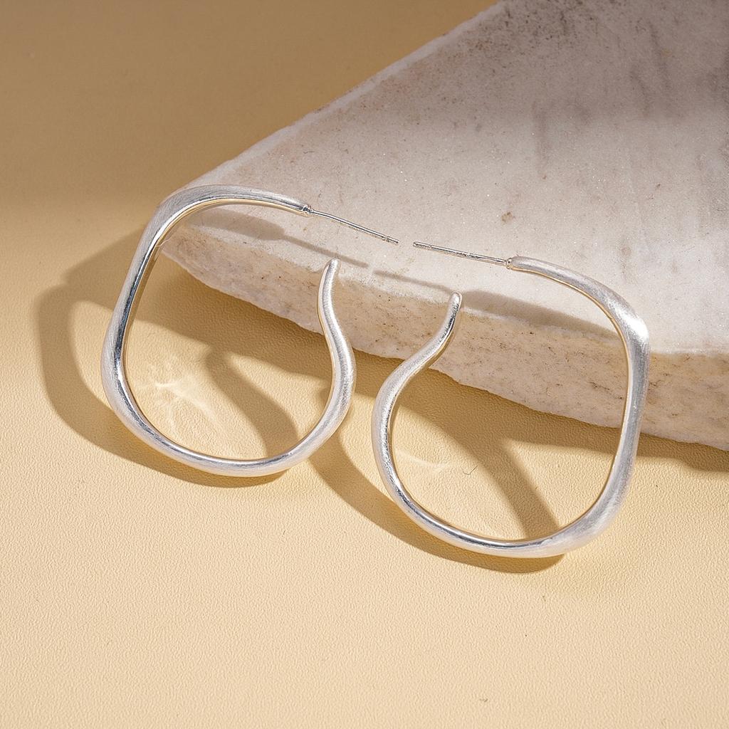 18K real gold electroplating irregular round silver needle stud earrings cold wind personalized earrings