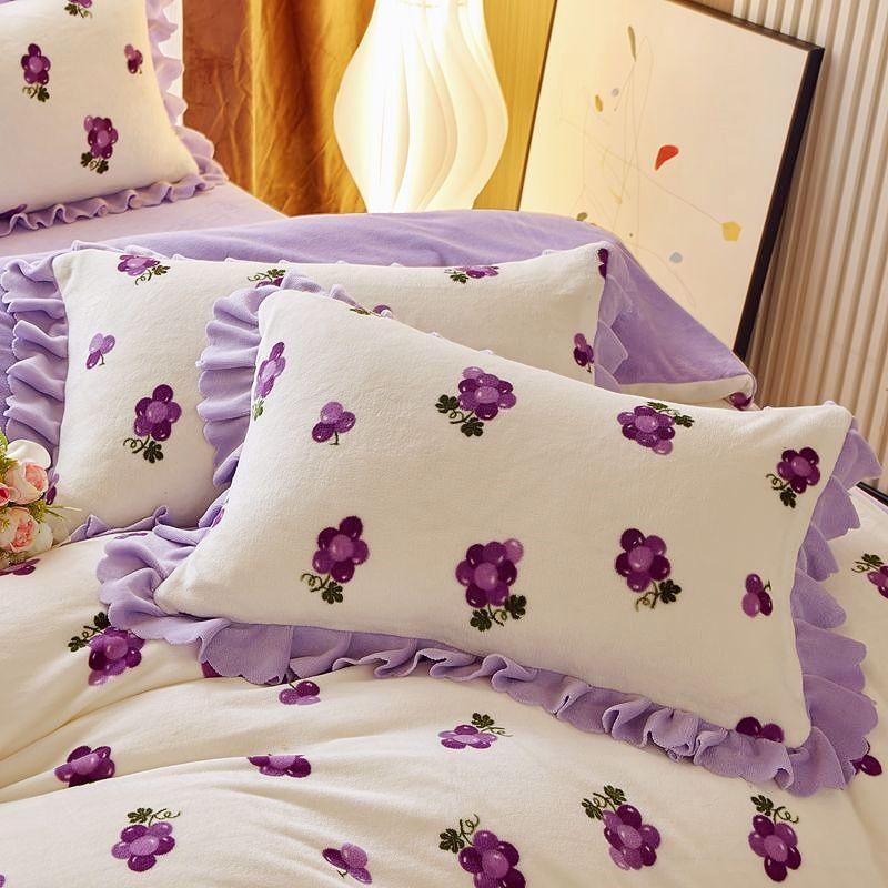 Winter Milk Velvet Pillowcase Thickened Pair Set 48x74 Student Dormitory Lace Printed Female Pillowcase