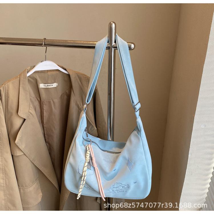 2025 New Korean Version of Casual Niche Design Tote Bag, Student Class Commute Fashion Soft Leather Shoulder Messenger Bag