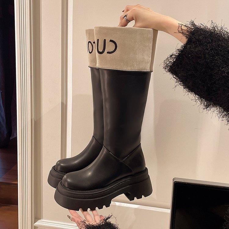 Thick-soled color-matching boots for women's 2025 autumn and winter new Xiaoxiangfeng tall knight boots, small but knee boots