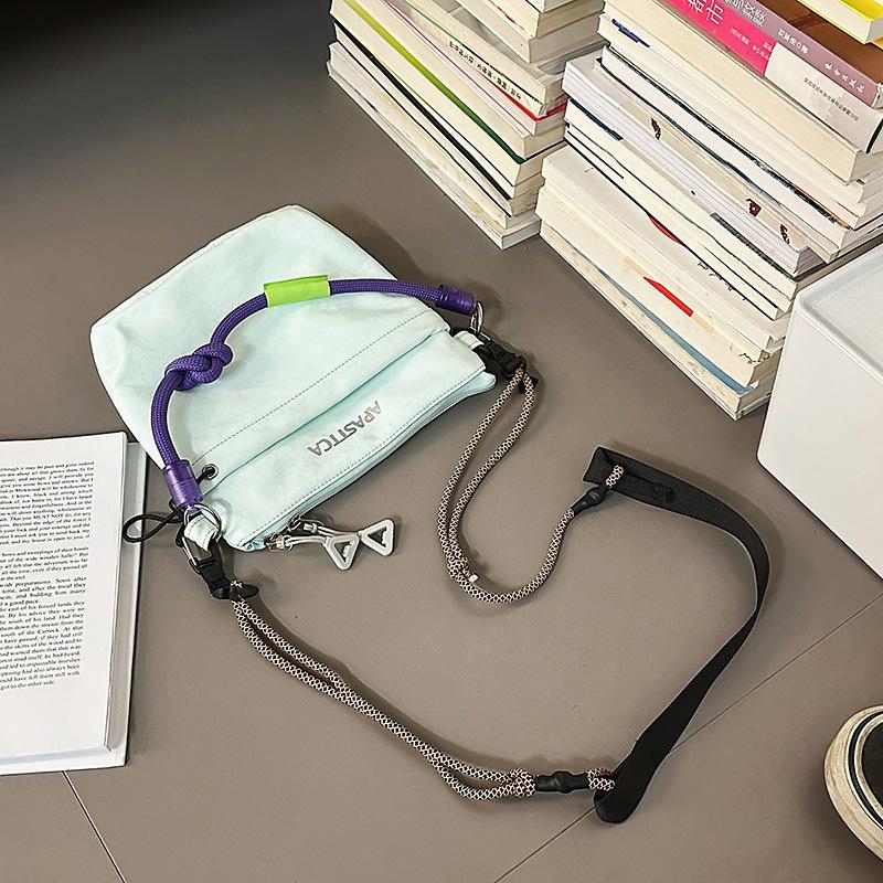 Crossbody Bag Men'S Leisure Contrasting Colors Outdoor Sports Travel Small Backpack Mobile Phone Bag Portable Storage Bag Embroidered Shoulder Bag
