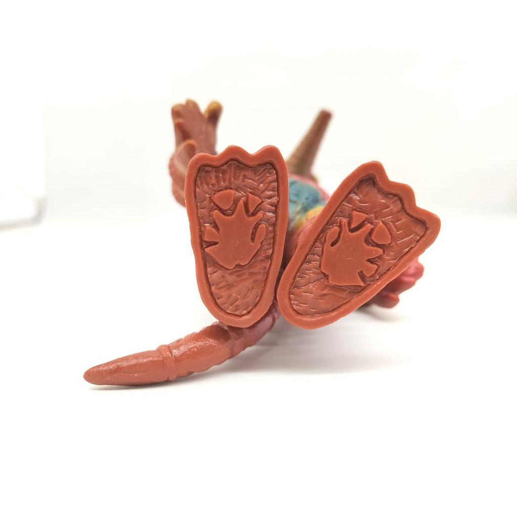 Used Poppy Hippolito Alien King Saurus Series