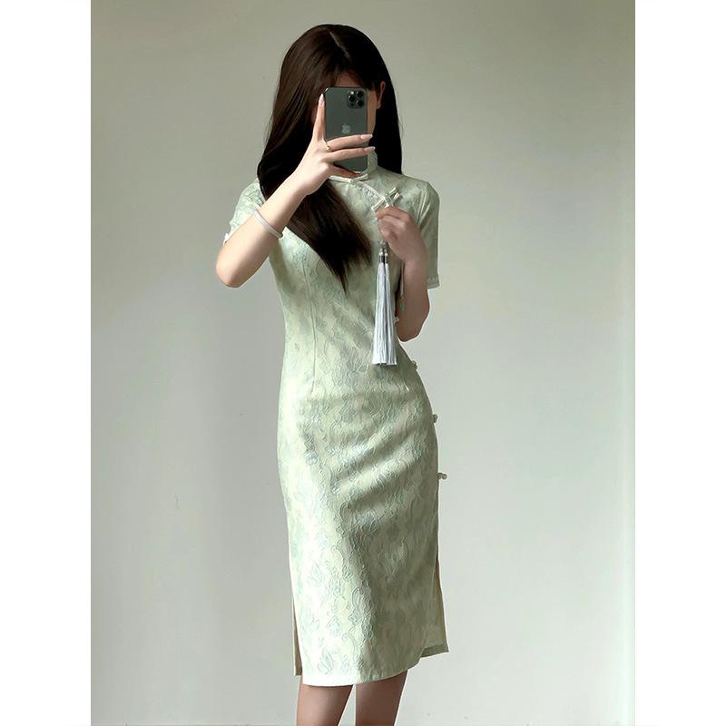 Small and short improved cheongsam women's waist and hip slim fit medium and long new Chinese dress shows high summer