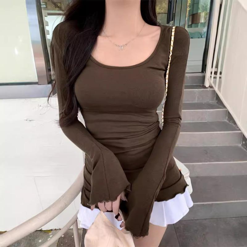 Echte Aufnahme großer Ausschnitt U-Ausschnitt langärmeliges T-Shirt Damen Herbst Slim-Fit Spice Girl eng anliegendes Taillentop