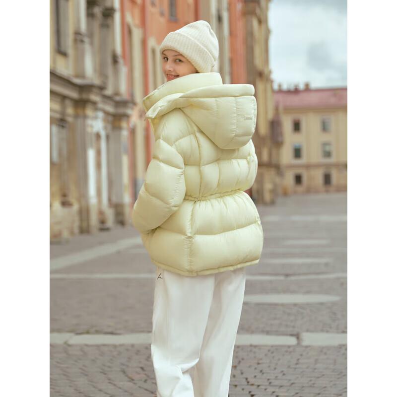 Bingjie Women's Short Hooded Puffer Down Jacket