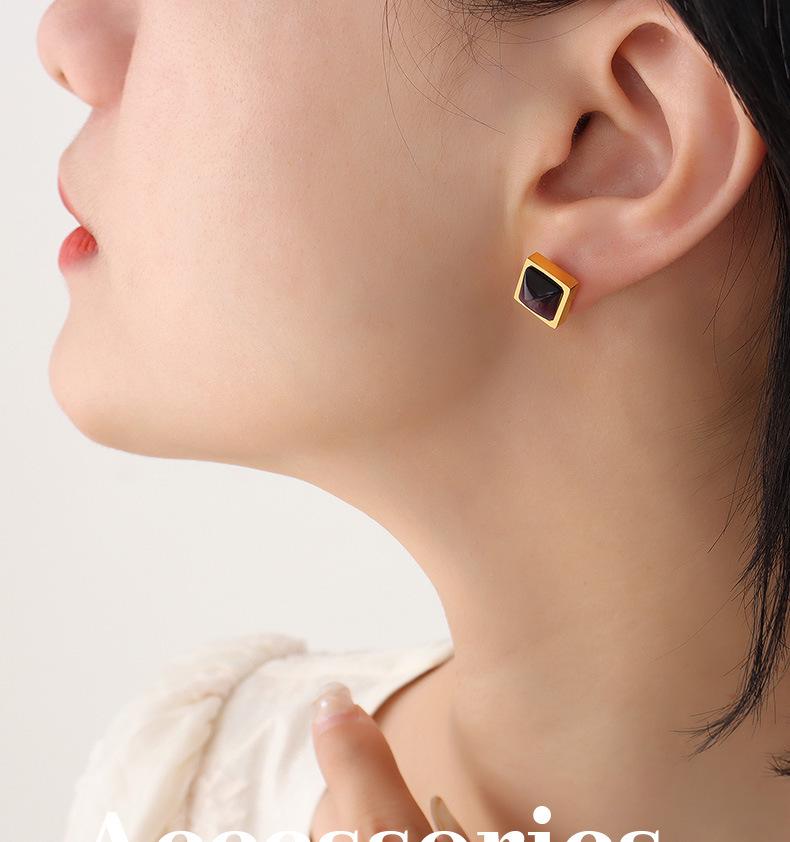 Gold-Plated Tiger's Eye & Cat's Eye Three-Color Earrings: Retro European & American Niche Style