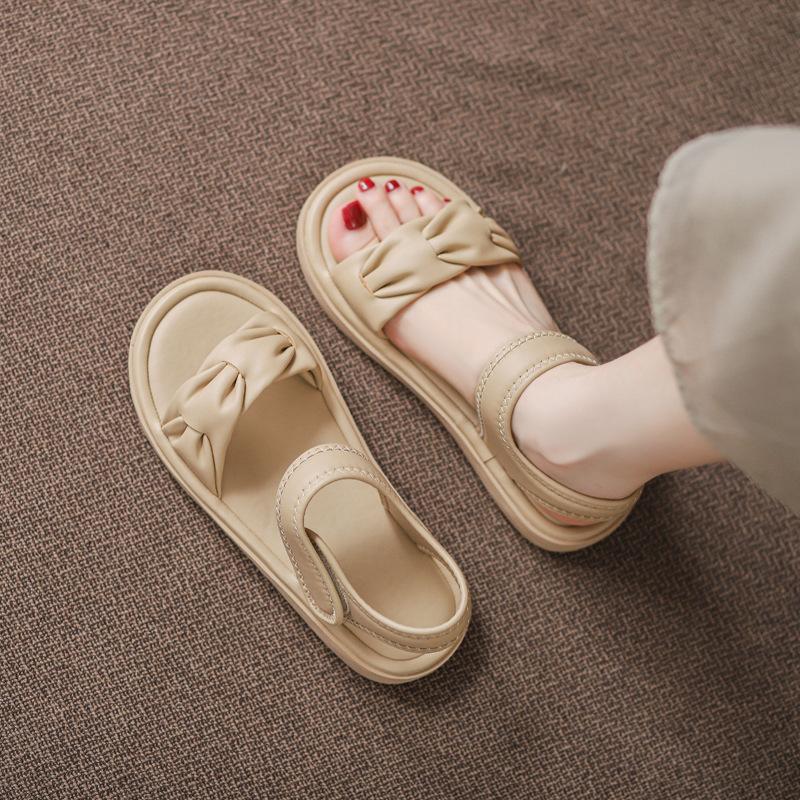 [Uncle Shoes] Flat-soled sandals fairy fairy style Roman shoes beach shoes 2025 soft-soled new summer break