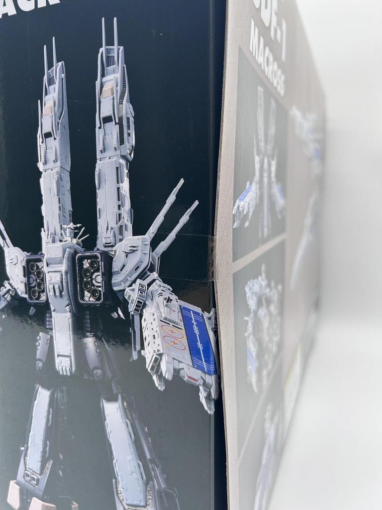 Arcadia 1/3000 SDF-1 Macross Trasformazione Perfetta