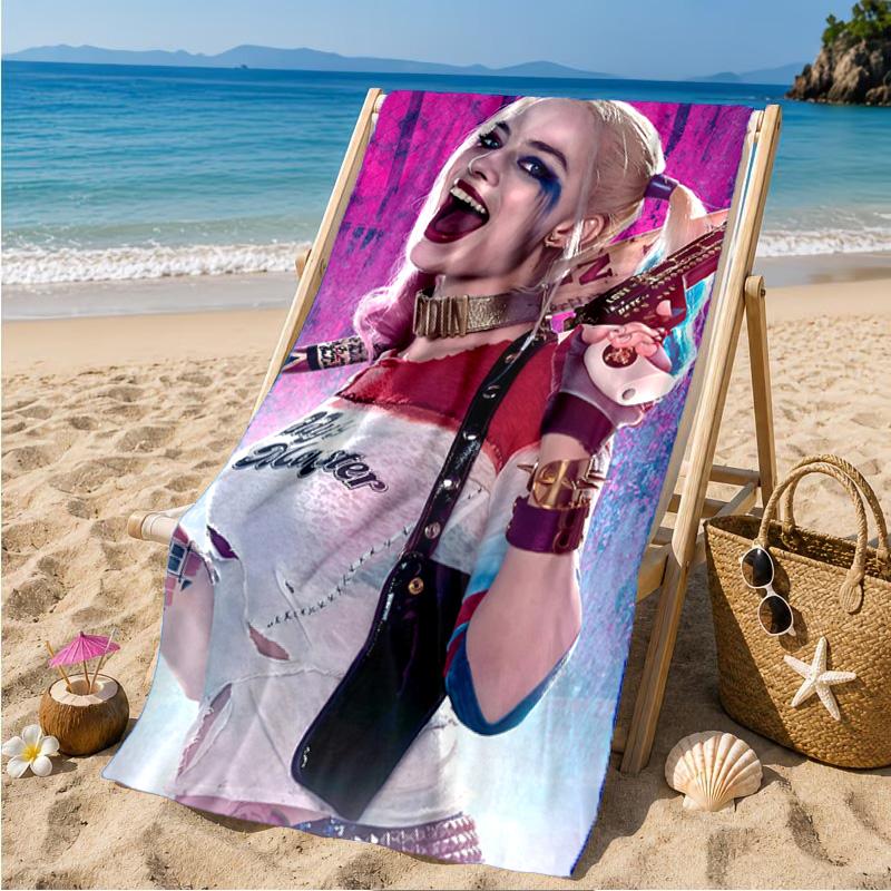 Quinn Artwork Beach Towel Microfiber Beach Towel, Lightweight and Quick-Dry, for Summer Travel, Swimming Pool Fan Birthday Gift