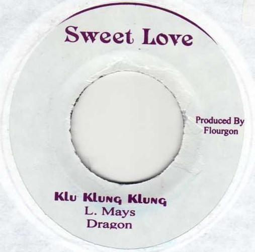 

7-дюймовая пластинка RED DRAGON - Klu-Klung-Klung NONE Сладкая любовь Япония Регги, Ска и Даб Б/У