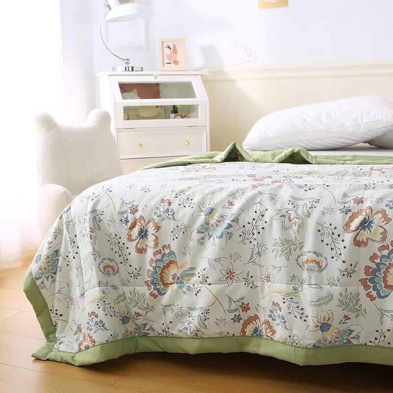 Grace Double-Layer Gauze Doudou Quilt