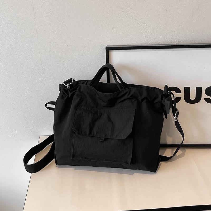 

Повседневная сумка-тоут из нейлоновой ткани, женская, новая коллекция весна-лето 2025, модная сумка через плечо, сумка-мессенджер большой вместимости чёрный