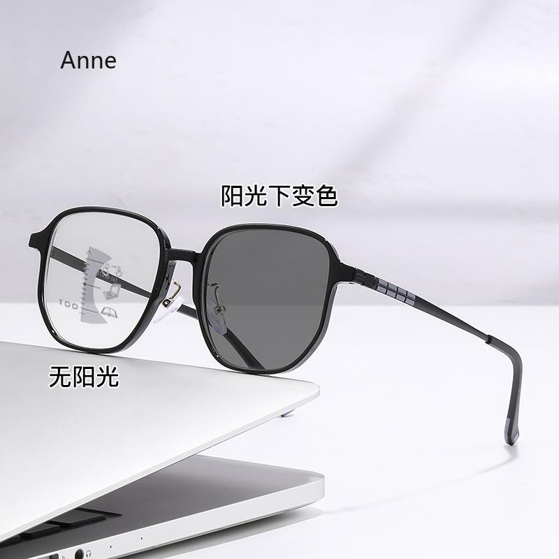 Simple and Fashionable Versatile Square Multifocal Photochromic Reading Glasses Blue Light Blocking Eye Protection Unisex gafas