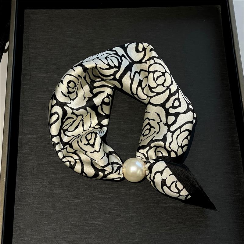 

Ожерелья Жемчуг Магнитные пряжки Шарфы Короткие ключицы Аксессуары для одежды Защита шеи Покрытие шрамов Женские шарфы