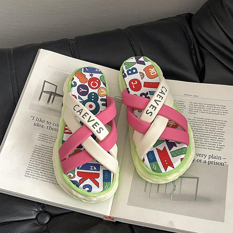 

Graffiti thick bottom heightening outer wear slippers women s summer new graffiti fashionable and comfortable casual versatile sandals 42 бежевый