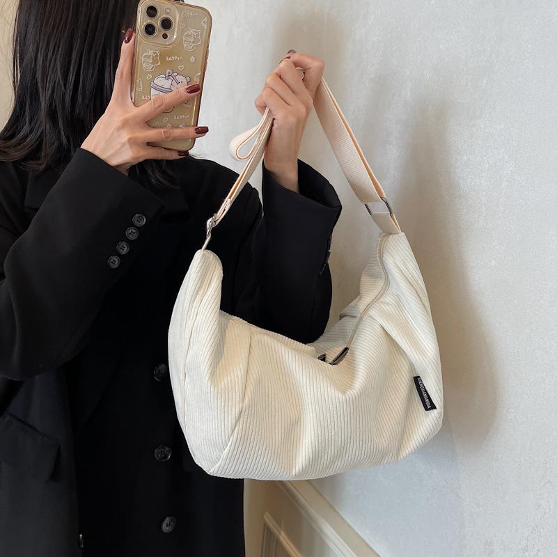Autumn and winter new corduroy literary women's bags retro fashion large capacity simple women's shoulder bags