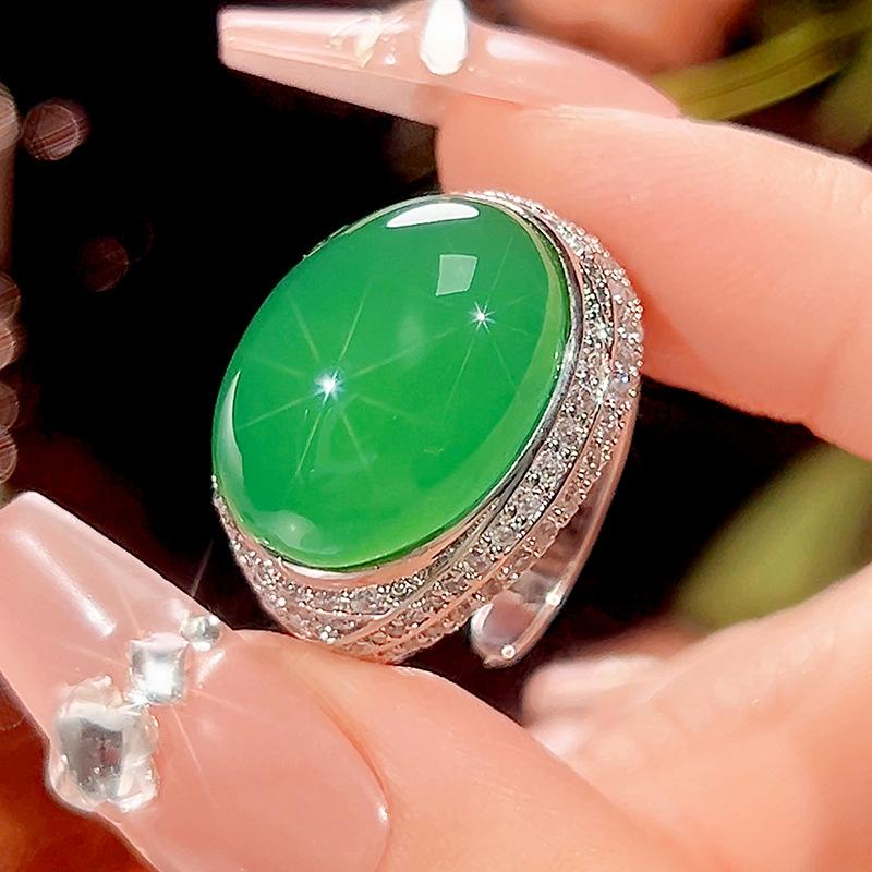 

Ювелірна імітація Червоний корунд Простий Флуоресцентний Ретро Кільце Головний камінь 13 * 18 opening adjustable